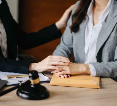 How Divorce Lawyers Protect Your Rights In Court