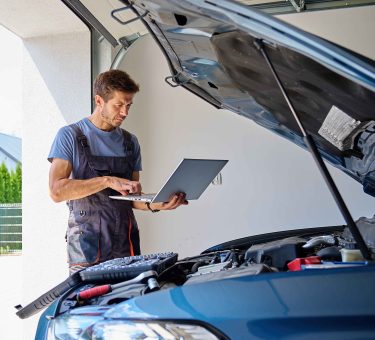 Garage Software Tips That Save Time in Dubai